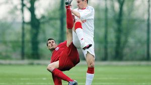 Puștii lui Dinamo s-au răzbunat pe Steaua. În play-off-ul juniorilor A, "câinii" s-au impus la limită în fața marilor rivali 