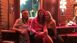 Simona Halep și Irina Begu au devenit nedespărțite. S-au distrat împreună la o petrecere nebună | GALERIE FOTO