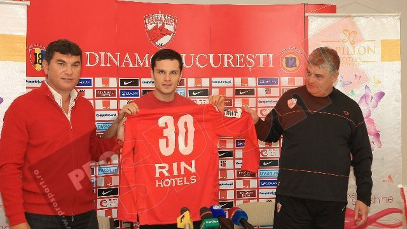 FOTO Vlad Munteanu, prezentat oficial la Dinamo!** "Am venit încărcat cu energie pozitivă"