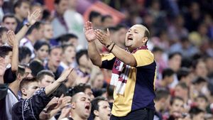 Cine este nașul de cununie al lui Gigi „Corsicanu” și ce invitați de marcă a avut fostul lider al galeriei Rapidului la nuntă | FOTO & VIDEO