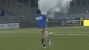 VIDEO Au promovat în Serie A!** Cum s-a bucurat excentricul portar al lui Novara