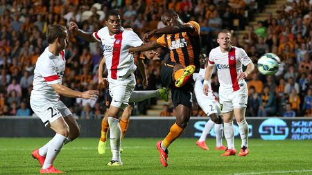 Steaua, ghinionista de serviciu: a dat peste cel mai greu adversar în preliminariile Ligii. Clubul Trencin e pe val, e construit după modelul "Ajax" de proprietarul său, fostul mare jucător olandez La Ling
