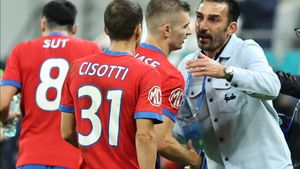 S-a aflat cauza căderii FCSB în acest sezon! Un fost antrenor știe despre ce e vorba: „Pare evident”. EXCLUSIV