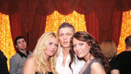 Pârvulescu vrea să fie pe placul lui Becali!** Tatăl noii prietene a fotbalistului slujește la biserica din Clinceni