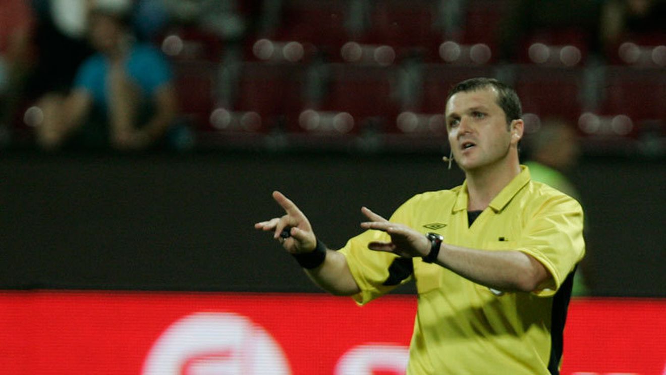 "Nu-și permite nimeni să dea 20.000â‚¬ unui arbitru!** Drăgănescu trebuia pedepsit mai devreme"