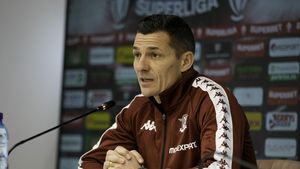 Costel Gâlcă, reacție misterioasă despre dispariția lui Christensen din echipă: „E o problemă personală, să anunțe el”