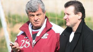 Zotta: „Vai mama lor!"** Sichitiu:'S-a trezit Zotta'