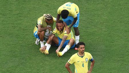 Imaginile durerii! Neymar a plâns, devastat, pe gazon, după Brazilia – Norvegia 1-2