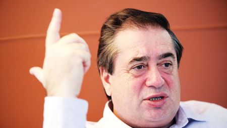 Ioan Niculae: "Pretențiile Bistriței pentru Moraes sunt exagerate! Nu vor lua nici 200.000 de euro pe el!"