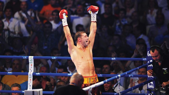 Lucian Bute: „Voi lupta pentru români"
