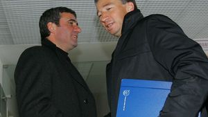 "Liverpool pierde meciuri, dar câștigă "dublele"!** Dacă se juca în acest an, Unirea avea o șansă"