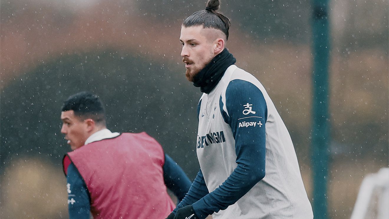 MERCATO E gata cu transferul lui Radu Drăgușin la AS Roma! S-au terminat negocierile