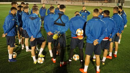 EXCLUSIV | "Am fost contactat din Ungaria." Jucătorul selecționat de Mirel Rădoi la naționala de tineret, momit de vecini. Răspunsul oferit maghiarilor 