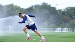 Ce au scris britanicii despre revenirea lui Radu Drăgușin