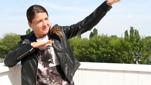 INTERVIU | Dulgheru și povestea nefardată din Canada. Subiectul Bouchard: "Pe moment a fost șoc, cred că ar trebui să-și găsească altă superstiție". DJ Alexandra, avioanele și mesajele de amenințare: "Am primit și eu vreo trei" 
