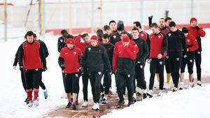 Situație critică la Dinamo!** "Câinii" n-au bani nici de mâncare!