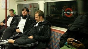 Imaginea serii. FOTO - Nemții au provocat rumoare în Londra. Cum au ales să meargă spre Wembley, pentru amicalul cu Anglia