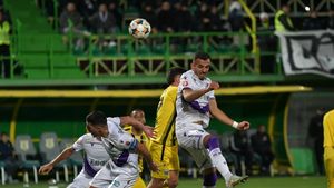 Fotbal cu aspect de priveghi: FC Argeș și Dinamo au terminat la egalitate după un meci anost. Cătălin Mureșanu scrie cronica partidei de la Mioveni