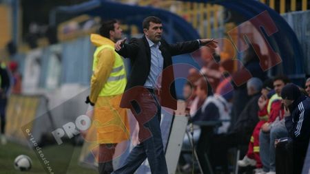 'Unii jucători se cred în vacanță!** Dacă nu-și revin, adio lot pentru ei'