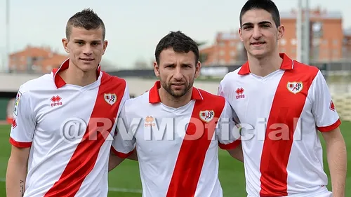 Raț a debutat la Rayo Vallecano în campionatul Spaniei