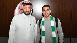 Mesaj emoționant al lui Stanciu, după transferul la Al-Ahli: "A fost o decizie grea, dar veți fi mereu în inima mea". VIDEO cu declarația mijlocașului 