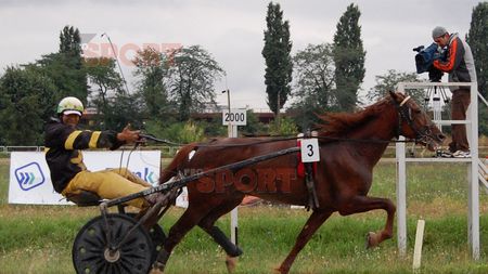 FOTO! Anul lui "Only You"!** Vezi premiul câștigat la Derby-ul de Trap al României