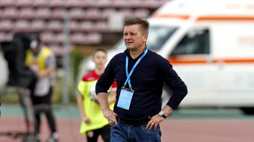 Dusan Uhrin se pregătește să o părăsească pe Dinamo! Un fost jucător al „câinilor” anunță că ar veni „și pe jos” în locul cehului