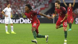 AC Milan mai are în plan o achiziție: Renato Sanches, de la Bayern Munchen! Cât plătesc italienii pentru tânărul portughez