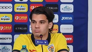 Jose Mourinho vrea să-l transfere la Fenerbahce, iar Ianis Hagi nu a ezitat să răspundă pe loc la ofertă! A dezvăluit cine se ocupă de negocieri în numele lui: „Știți deja”