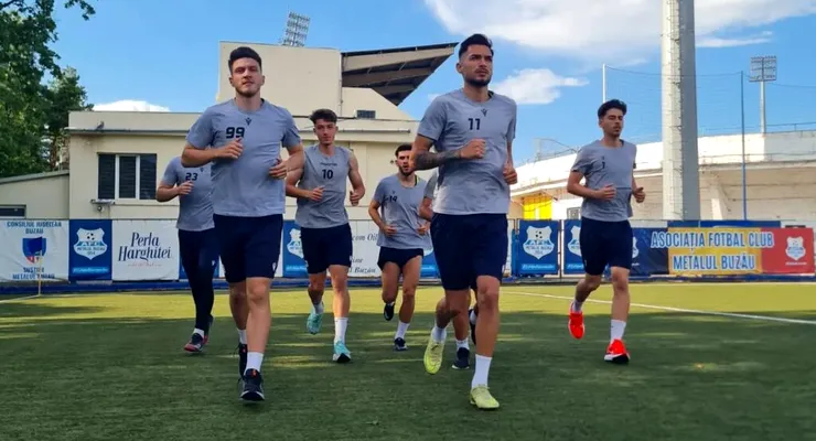 Metalul Buzău s-a reunit cu un număr record de jucători! Valentin Stan a adus portar cu multă experiență și testează mai mulți fotbaliști