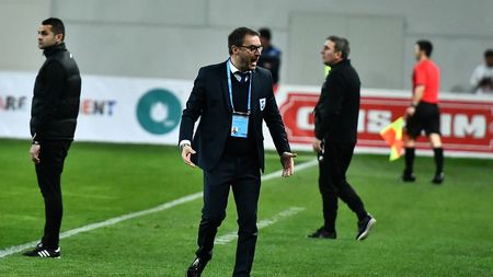 Mangia, extrem de supărat după înfrângerea cu Viitorul. Discursul antrenorului care își face griji pentru derby-ul cu CFR: "Să vedem pe cine pot recupera"