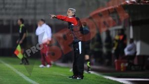 Brașovul câștigă după 11 ani în Giulești!** Cîrțu își leagă cariera de Rapid: "E ceea ce mi-am dorit pentru acest meci! Am meritat victoria"