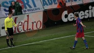 Victor Becali:** "E inadmisibil ce a făcut Kapetanos! Tătărușanu se văita, dar de fapt își aranja mănușile!"