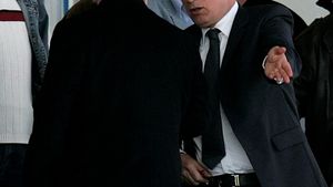 Serialul "Proștii proștilor" revine în forță**: "Am fost aproape să turnăm partea a doua"