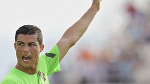 INCREDIBIL Până unde a mers Ronaldo! Scrisoarea DISPERATĂ‚ a unui tată: "Am rămas fără cuvinte! Aș vrea să-l pot privi în ochi" GESTUL mizerabil făcut de CR7