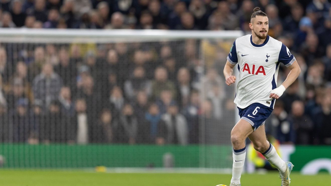 Ce au scris britanicii despre Radu Drăguşin după Tottenham - Wolves 2-2, meciul care ar putea fi ultimul la Spurs pentru Ange Postecoglou