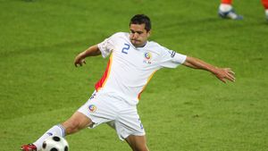 "Nu vin la Dinamo, dar Borcea m-a rugat să le caut un fundaș"