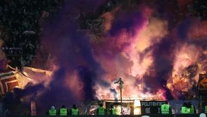 "Dacă ești prea puternic și nu ești șantajabil, mai bine joci în alte ligi"** Unde poate găsi Poli salvarea