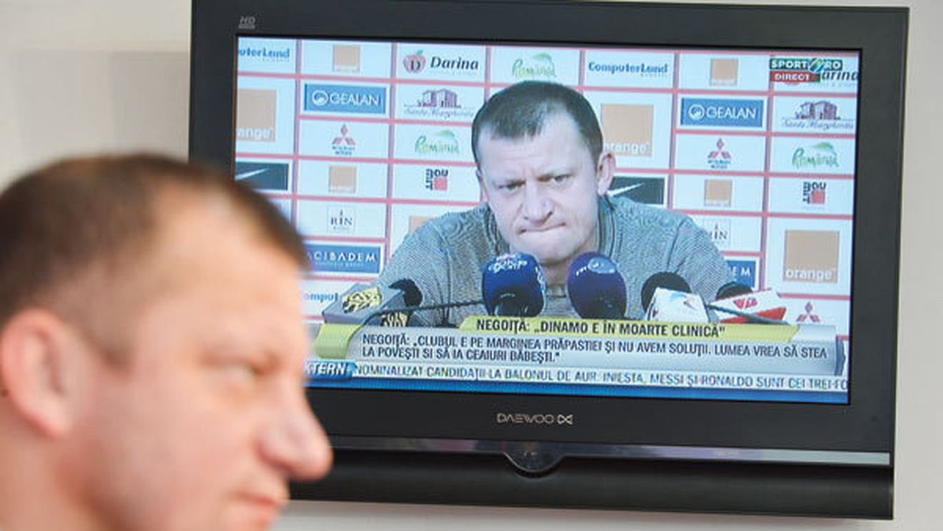 Dorinel a pus picioru-n prag: a cerut plata salariilor jucătorilor!** Rușii îl pândesc, dar telefonul i-a sunat și din Liga 1! Reacția șefilor