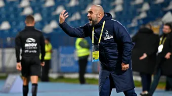 Ședință decisivă la Poli Iași, în care Tony da Silva află dacă este demis! Motivele rupturii conducerii față de antrenor, ce l-ar putea ține în continuare în funcție și antrenorii aflați pe lista clubului