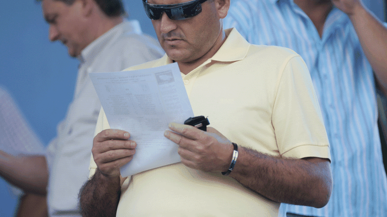 "Nu pot fi agățat nici măcar cu un chiștoc legat de arbitri"