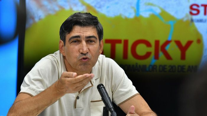 Victor Pițurcă, noi ironii la adresa lui Gigi Becali. „Ce, nu știți și voi că la FCSB antrenorul este el?” Îl apără pe Billel Omrani de furia patronului. „Lasă-l să joace!”