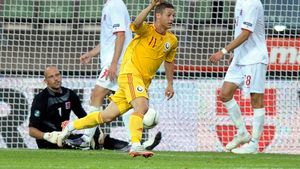 Nu crede în calificarea la CE 2012 și nici în cel mai bun jucător al naționalei:** "E normal ca echipa să stea în Gabi Torje?"