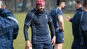 Mondialul celor mai spectaculoase bărbi din istorie! "Stejarul" Viorel Lucaci prinde topul celor mai bărboși jucători de la Cupa Mondială de rugby din Anglia. GALERIE FOTO