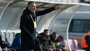 Ilie Stan s-a temut de fazele fixe și nu a scăpat de ele în meciul cu ASU Poli: ”Am pierdut exact la ce pregătisem.” Motivul pentru care Gloria a avut golgheterii pe bancă