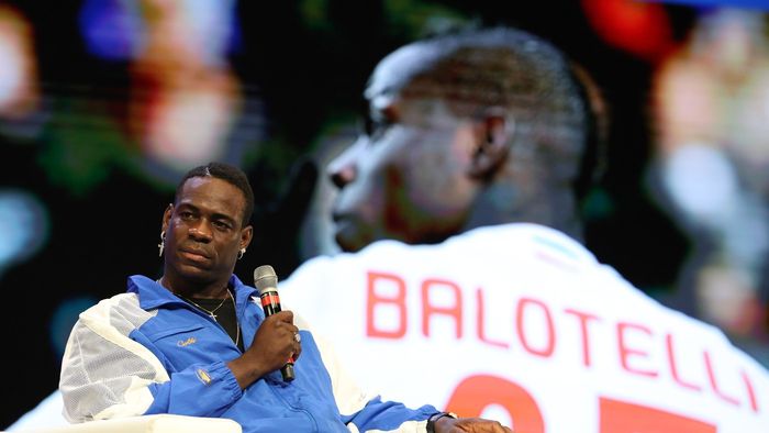 Mario Balotelli, reacție dură după ce Dan Șucu a schimbat antrenorul la Genoa