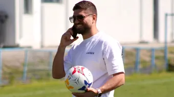 Analiza lui Cenk Firat după ce SR Brașov a ratat barajul de promovare în Liga 2: ”E dureros!” Finanțatorul clubului vorbește deschis despre incidentele de la meciul cu AFC Odorheiu Secuiesc, dar și despre problemele financiare ale echipei