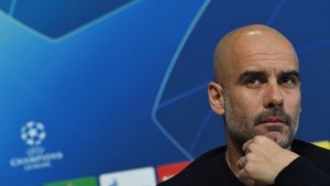 Declarația săptămânii în fotbalul mondial :). Cum ajunge Pep Guardiola la transferuri "extraterestre": "Merge la șeic, face asta, apoi șeicul transferă banii și a doua zi crește puțin prețul gazului pentru a-și recupera suma"