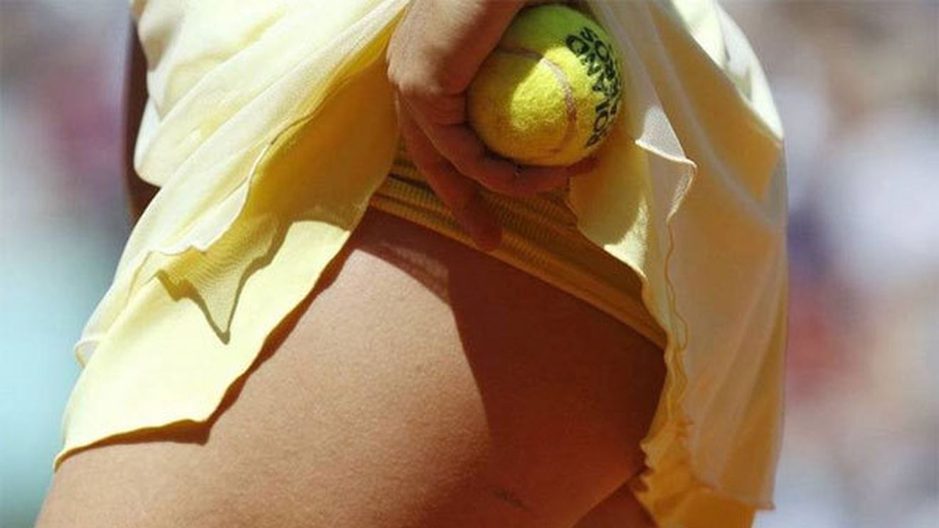 FOTO** Ă‚STA e cel mai sexy posterior de la Roland Garros! Vezi cui îi aparține!