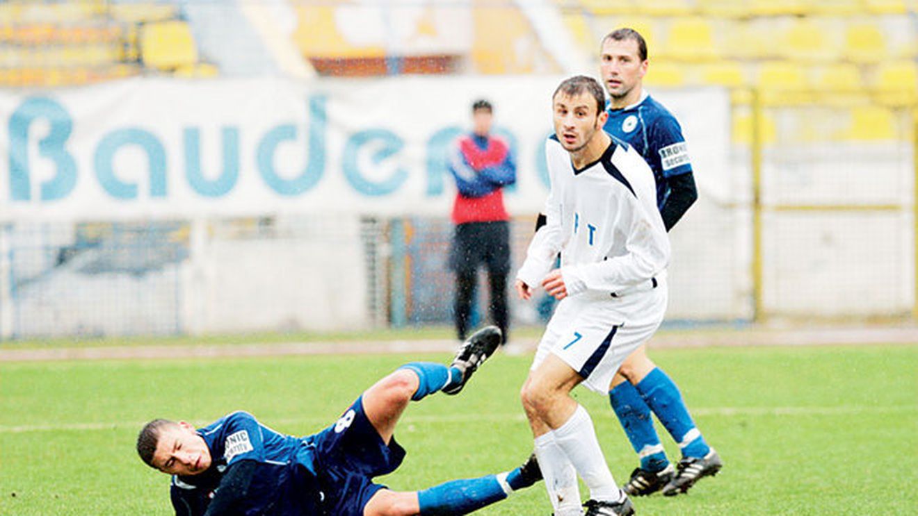 "Killer-ul" le îndulcește amarul clujenilor: ** "Tot ei iau campionatul"